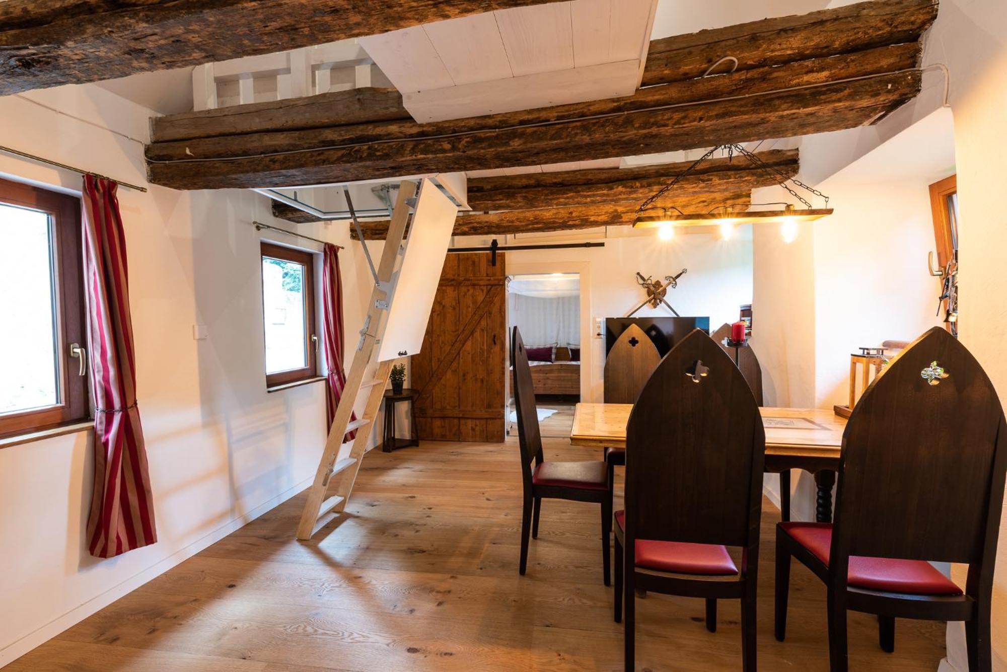 Ferienhaus auf der Ritterburg Haßmersheim Exterior foto